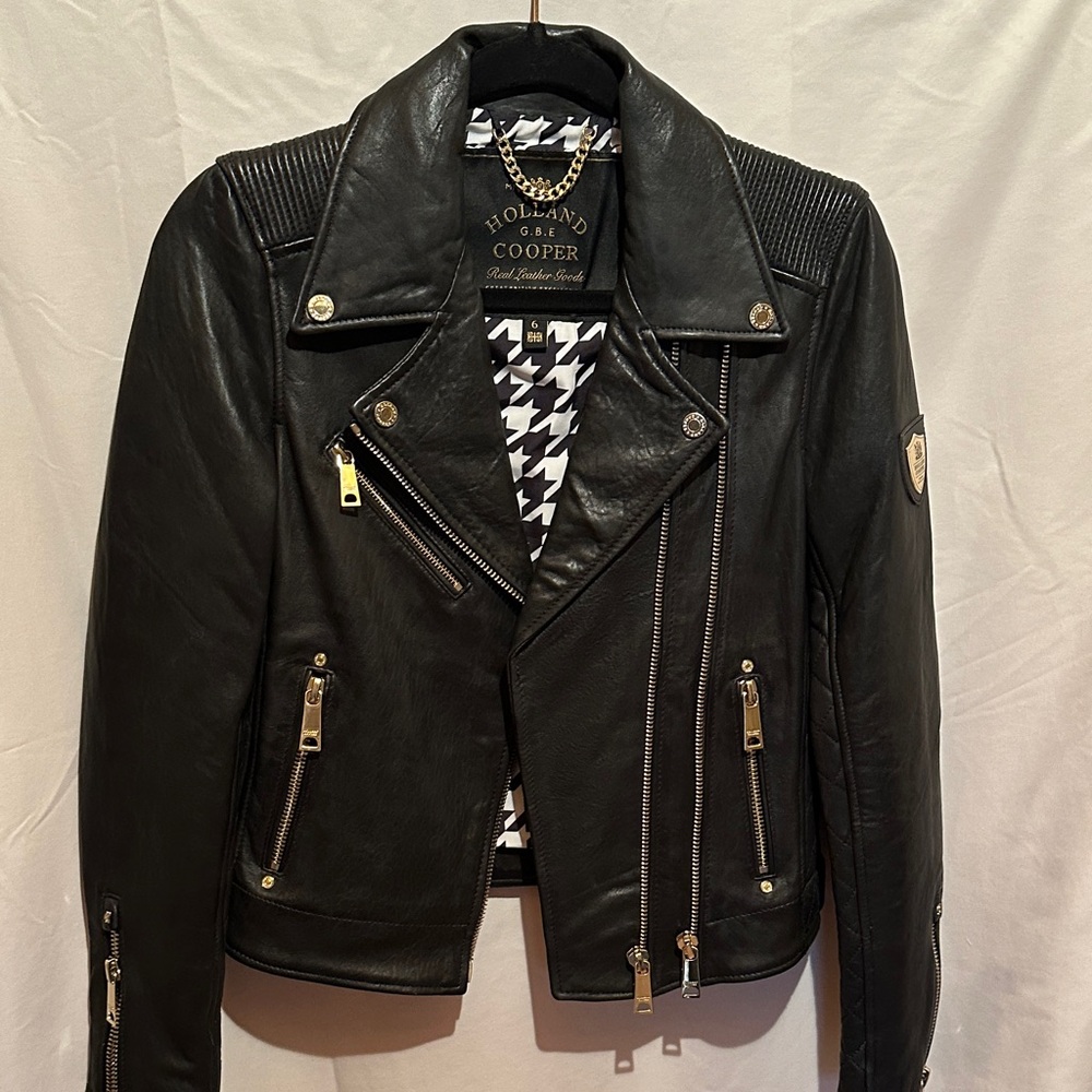 Holland Cooper leather bike Jacket
Brand new never worn UK size 6
